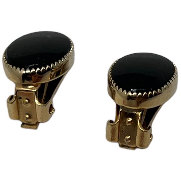 Vintage Black and Gold-Tone Oval Clip-On Earrings - Picture 3 of 7